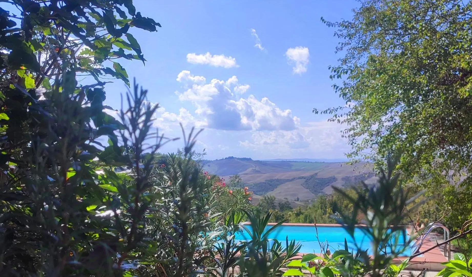 Bed & Breakfast Podere Rinascidentro Asciano