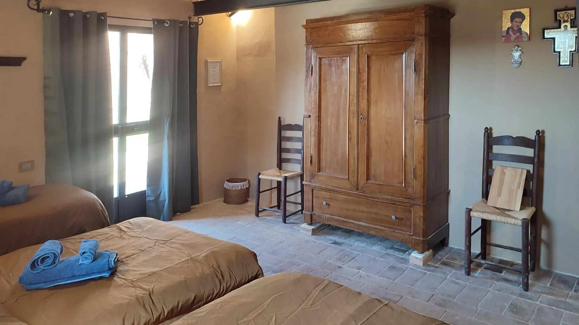 Bed & Breakfast Podere Rinascidentro Asciano Italy
