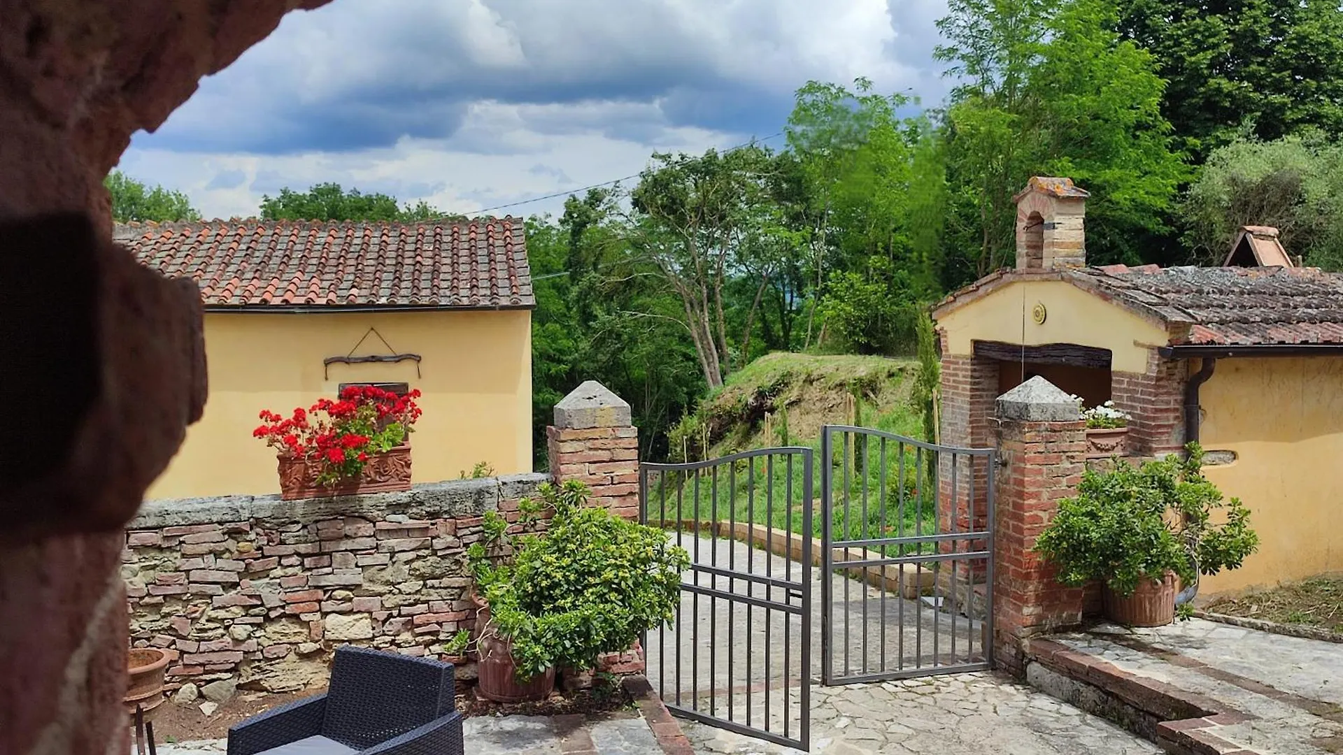 Bed & Breakfast Podere Rinascidentro Asciano